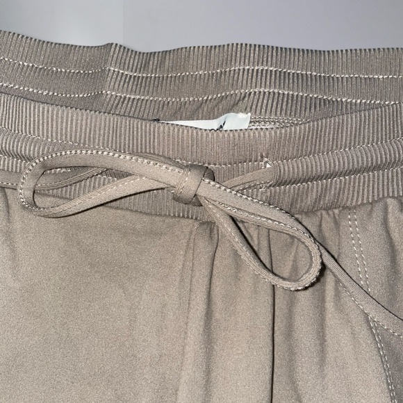 Taupe women jogger drawstring - Picture 2 of 5